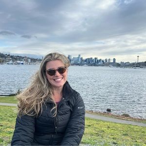 Meet your Posher, Julie